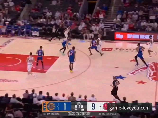 火箭主场大胜尼克斯最新动态：杜兰特27分引领三连胜，爱游戏娱乐深度解析战术细节